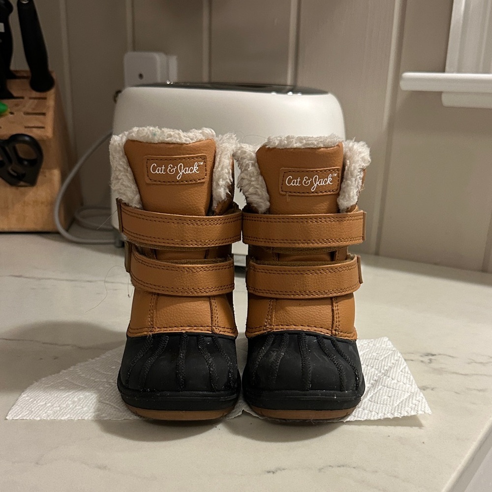 Cat & Jack Tan and Black Kids Boots